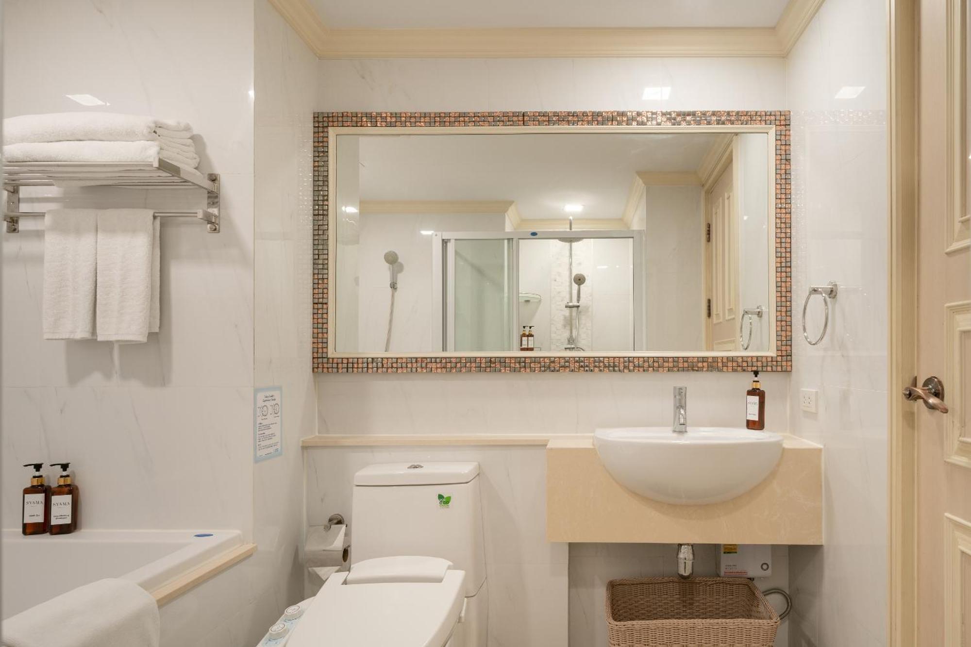 Syama Hana Executive Apartments Thonglor バンコク都 エクステリア 写真